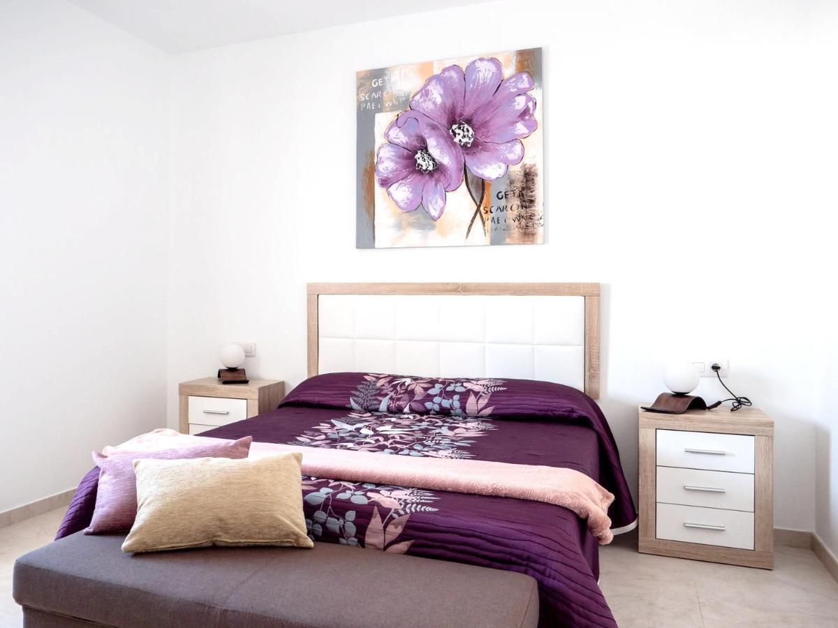 Comfortable House In Tias With Free Parking Exterior photo